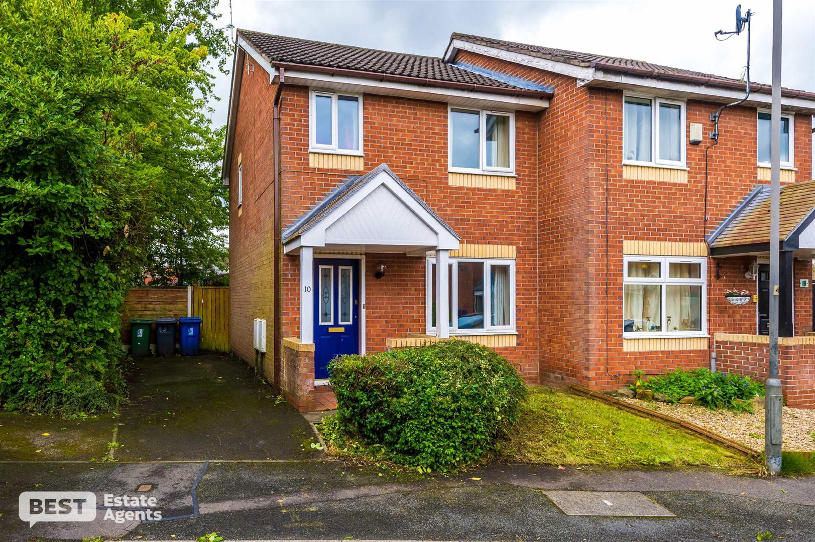 Barnfield Close, Tyldesley, Greater Manchester BEST Estate Agents